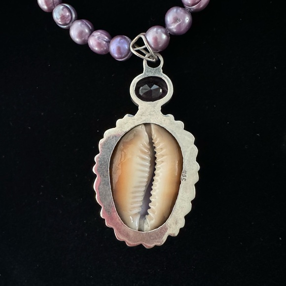 NWOT Purple Freshwater Pearl, Amethyst & Shell Necklace - Picture 4 of 8